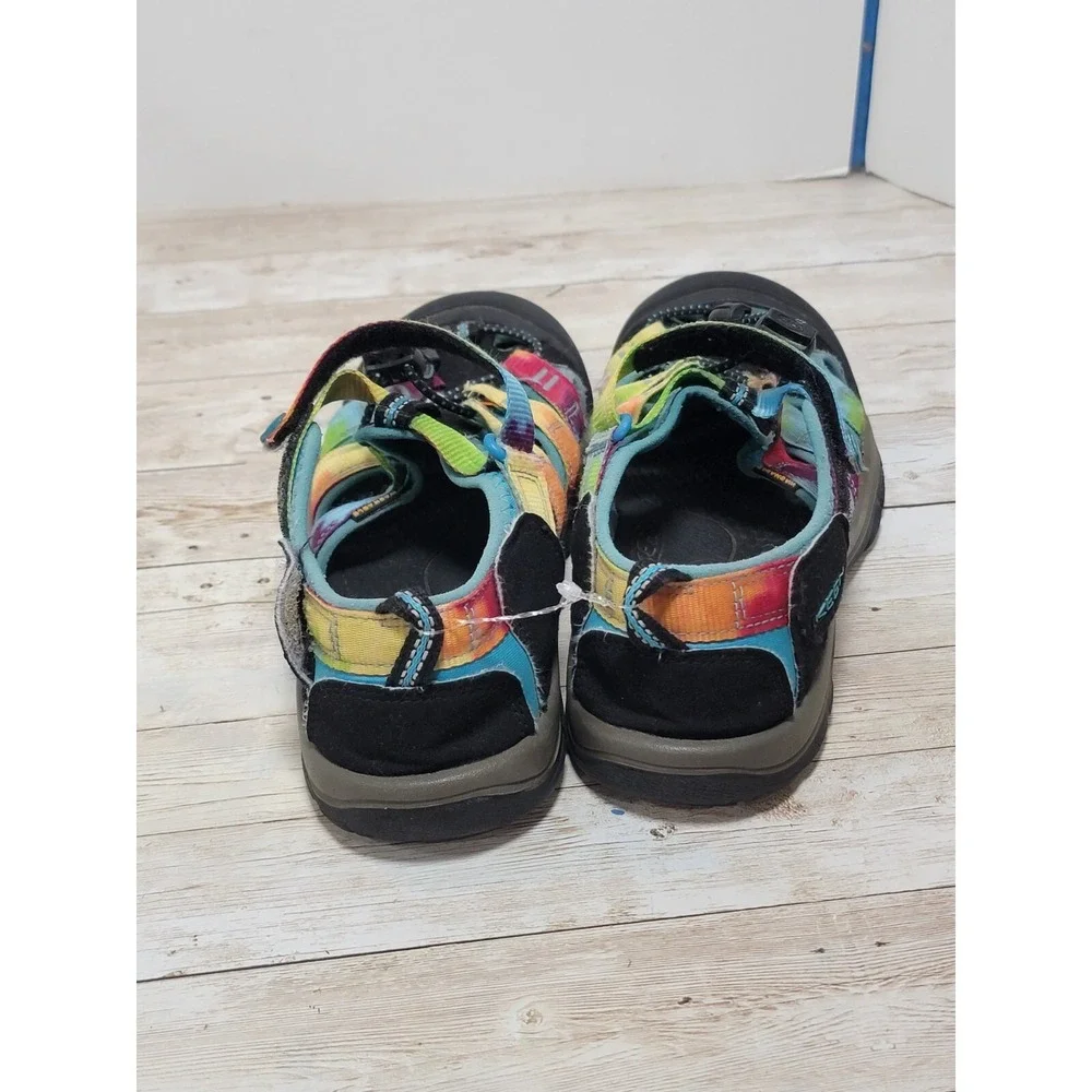 Keen Newport H2 Black Rainbow Tie Dye 1018441 Sandals‎ Water Shoes US Size 4/5